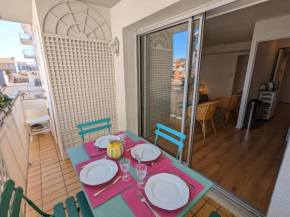 Arcachon Centre: Beau T2 53m² avec Terrasse, Parking, Ascenseur, Proche Plage et Commerces - FR-1-420-93